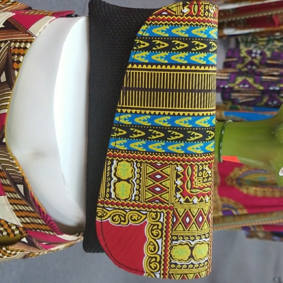 Custom handmade clutches. - Picture 6 of 8